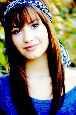 Demi lovato posteri