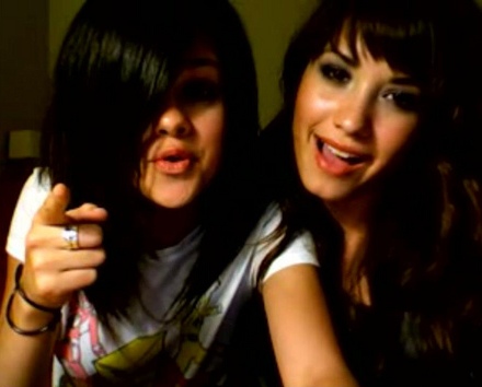 Demi Lovato y Selena Gomez Las dos amigas mas admiradas