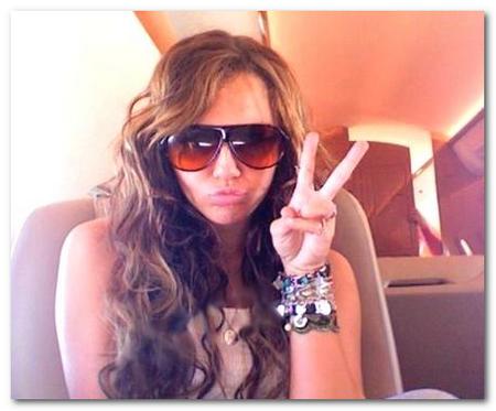 miley-myspace-photo-07 Miley Cyrus miley myspace