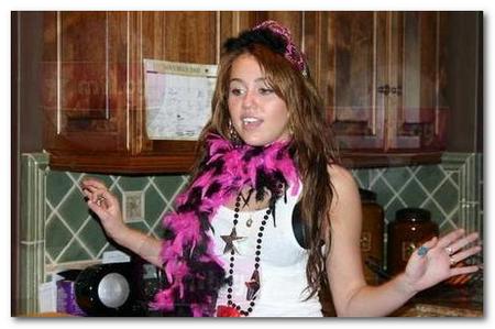 miley-myspace-photo-13 Miley Cyrus miley myspace