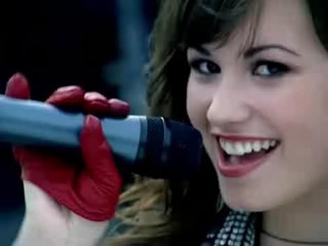 DemiLovato-GetBackVideo.jpg Demi Lovato - Get Back [Video] image by chosen1234