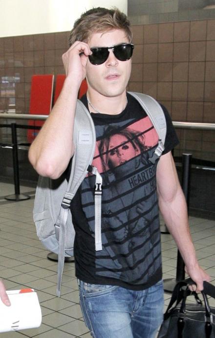 zac-efron-lax-arrival-heartbreak