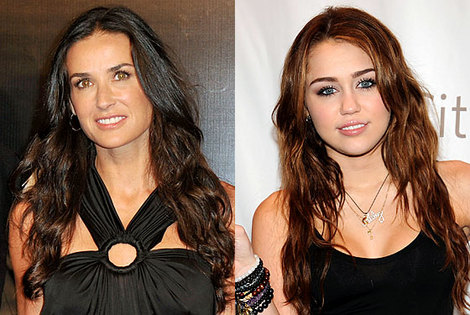 Demi Moore y Miley Cyrus son Madre e Hija - paupulapa (abril 2010