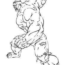 Dibujo para colorear : Hulk amenazando con el puño