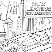 Dibujo para colorear : la Batmóvil en las calles de Gotham