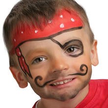 Actividades de maquillaje de pirata -