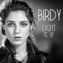 Video : Birdy - Light me up