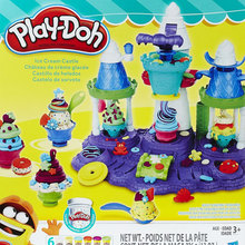 Moldear castillo de helados de plastilina Play- doh